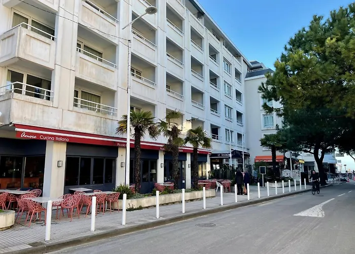 Le Trianon By Interhome Apartamento Arcachón